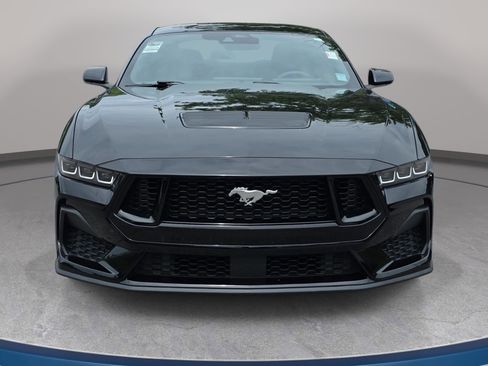 Used 2024 Ford Mustang GT RWD image 2
