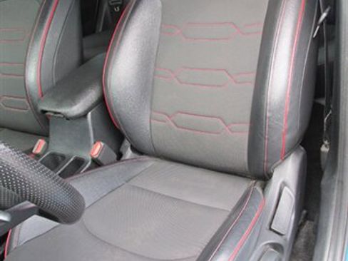 Used 2022 Kia Forte GT w/ GT Technology Package image 9