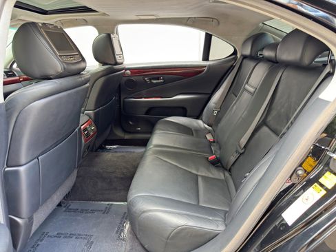 Used 2007 Lexus LS 460 L image 42