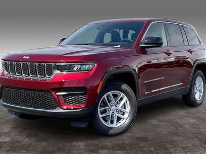 New 2025 Jeep Grand Cherokee Laredo