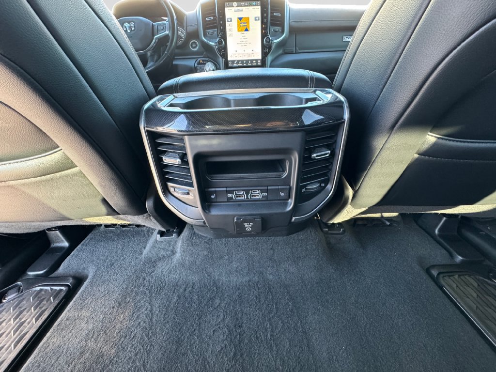 Used 2022 RAM 1500 Laramie AWD/4WD image 14