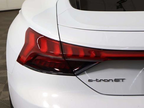 Used 2022 Audi e-tron GT Prestige w/ Prestige Package AWD/4WD image 20