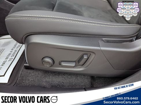 Used 2024 Volvo C40 P8 Recharge Ultimate w/ Protection Package Premier image 9