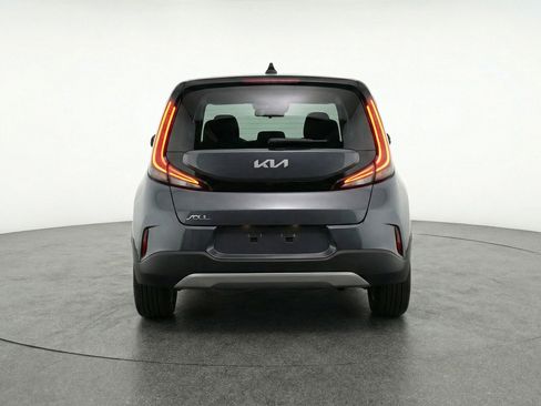 Used 2025 Kia Soul LX w/ LX Technology Package image 7