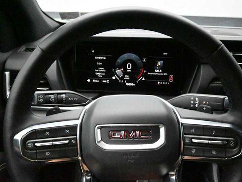 Used 2026 GMC Terrain Elevation w/ Elevation Premium Package AWD/4WD image 10