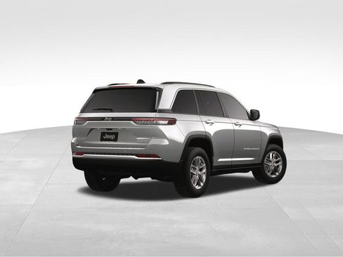 New 2025 Jeep Grand Cherokee Laredo X AWD/4WD image 7