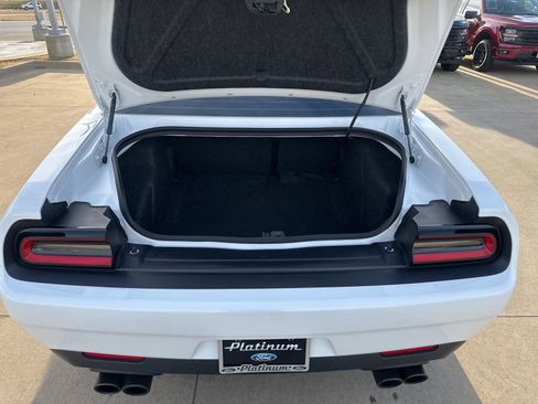 Used 2020 Dodge Challenger SRT Hellcat Redeye image 5