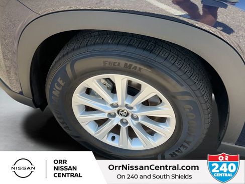 Used 2026 Toyota Grand Highlander AWD image 9