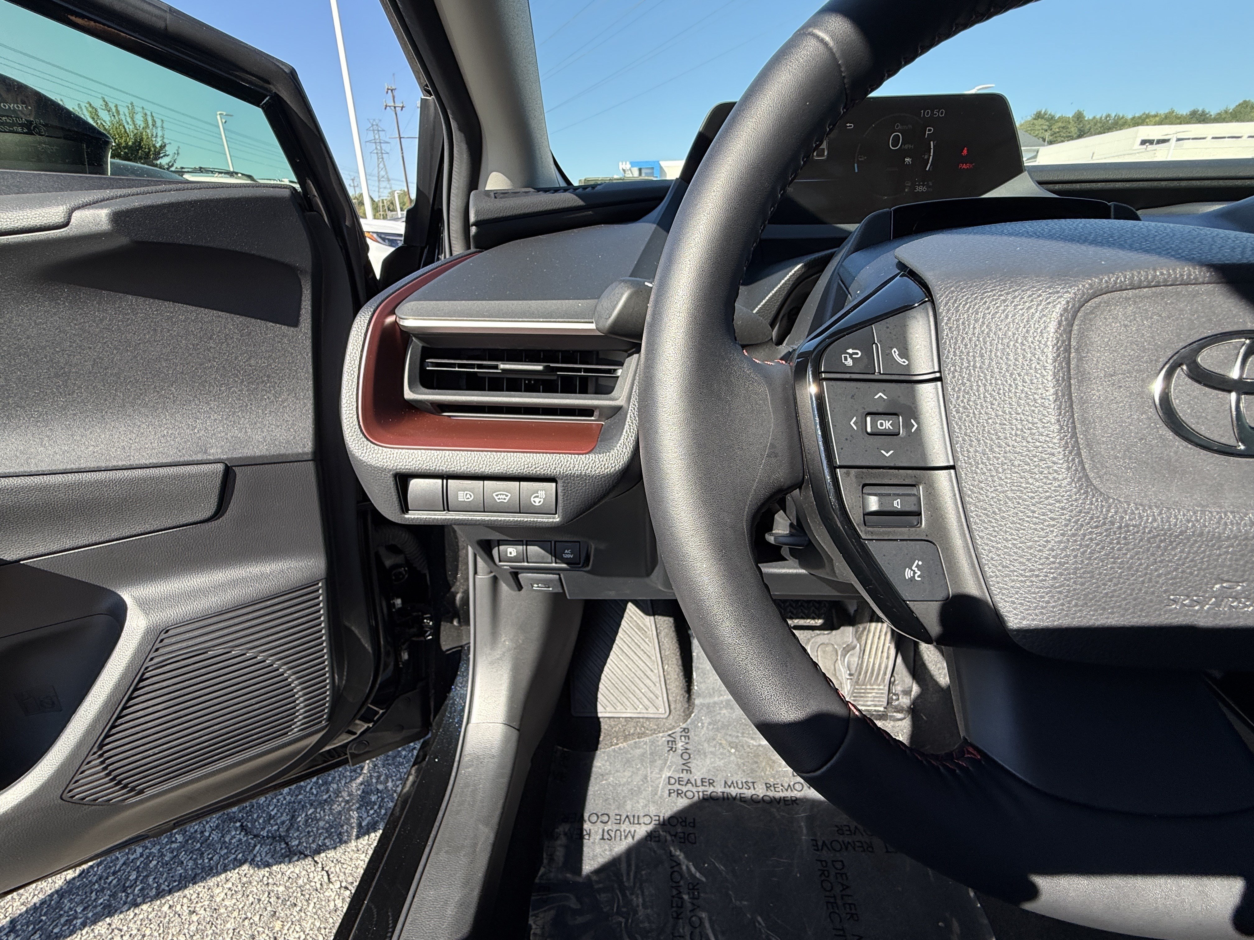 Used 2024 Toyota Prius Prime FWD image 19
