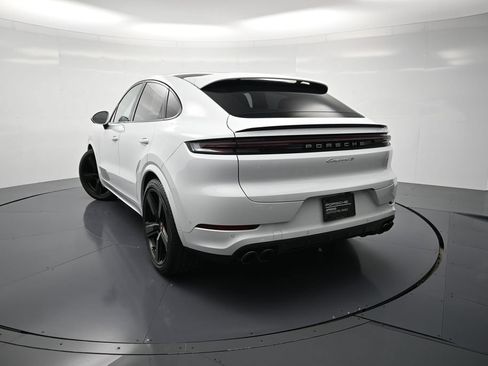 Used 2026 Porsche Cayenne S AWD/4WD image 39