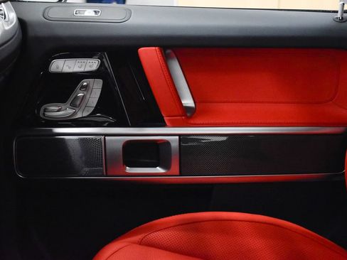 Certified 2025 Mercedes-Benz G 550 image 26