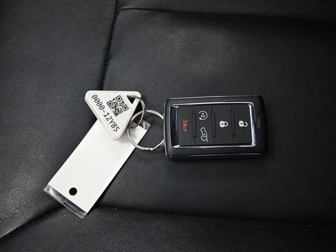 Used 2021 Jeep Grand Cherokee L Limited image 31