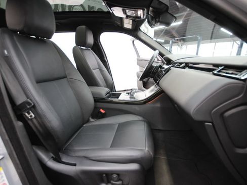 Used 2025 Land Rover Range Rover Velar Dynamic SE AWD/4WD image 32