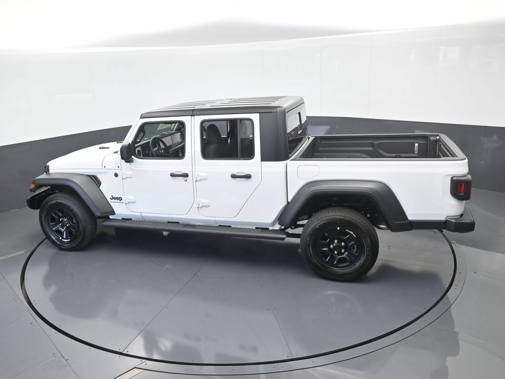 Used 2025 Jeep Gladiator Sport AWD/4WD image 44