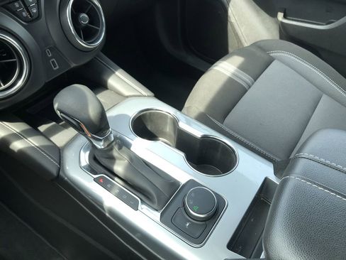 Used 2024 Chevrolet Blazer LT w/ Convenience Package image 27