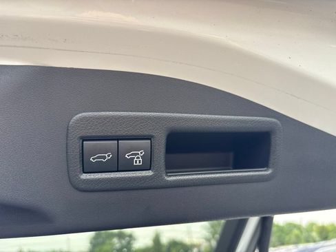 Used 2023 Subaru Solterra AWD image 25