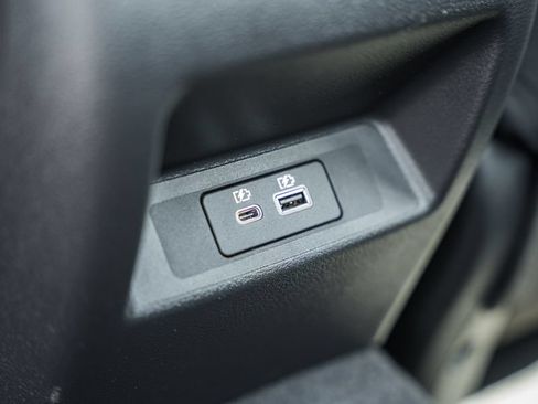 Used 2025 Nissan Altima 2.5 SV FWD image 27
