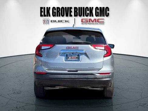 Used 2024 GMC Terrain SLE AWD/4WD image 5