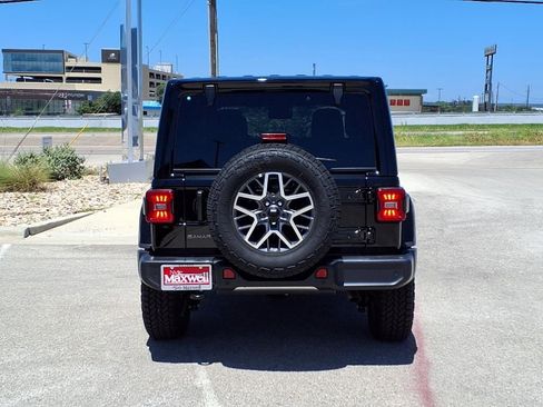 New 2025 Jeep Wrangler Sahara image 6