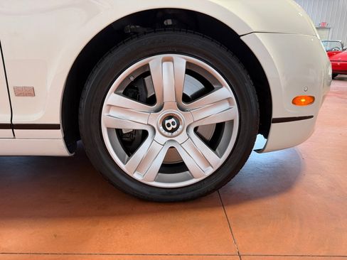 Used 2011 Bentley Continental GTC AWD/4WD image 18