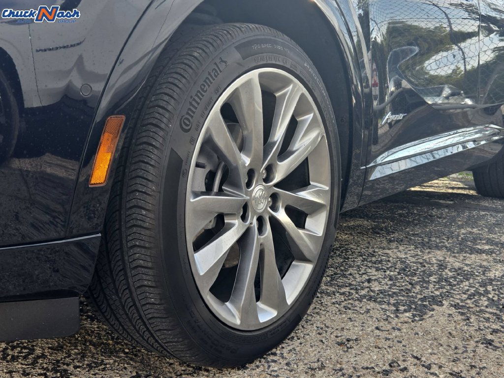 Used 2021 Buick Envision Avenir w/ Technology Package II FWD image 10