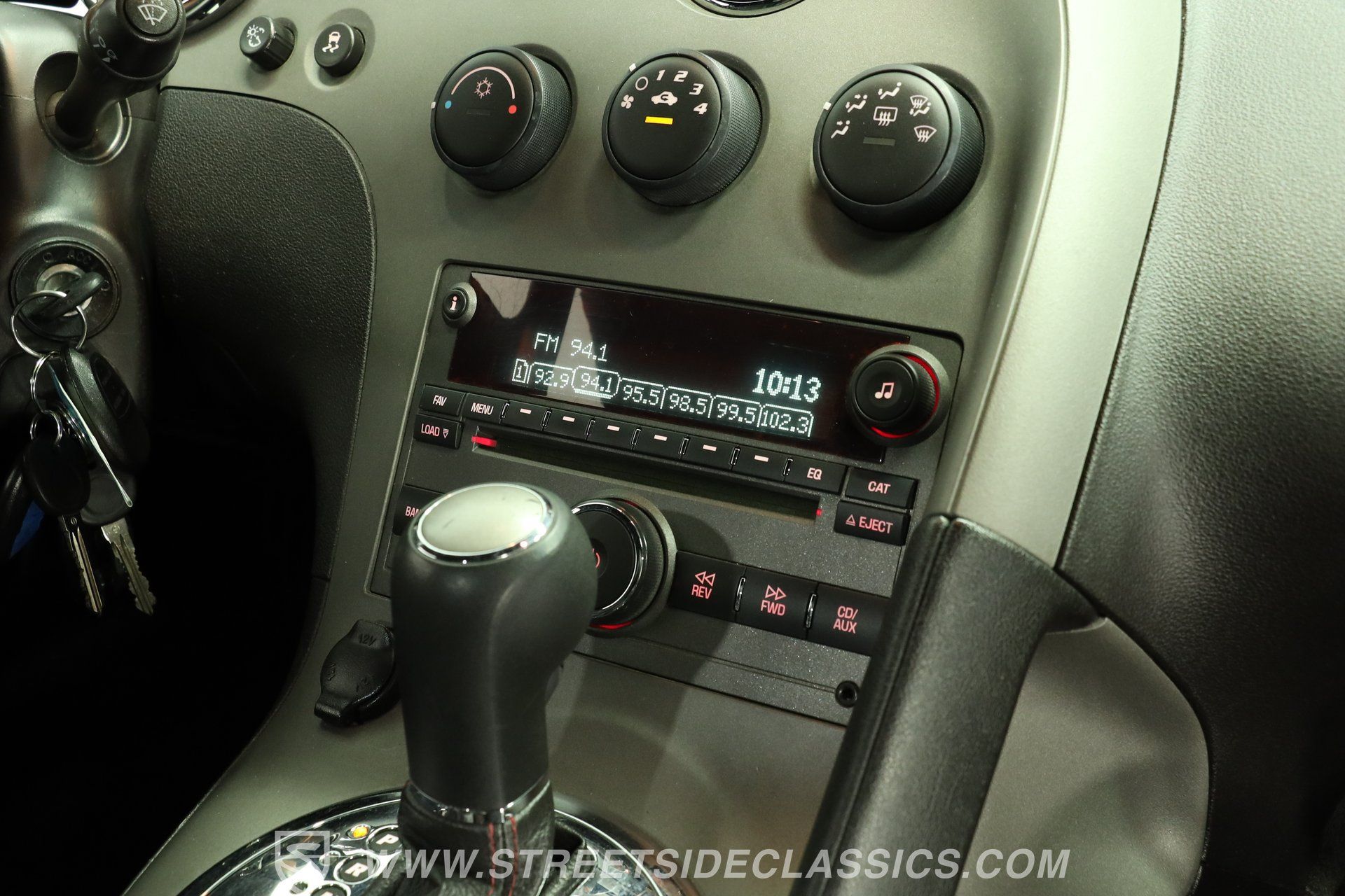 Used 2007 Pontiac Solstice GXP w/ Premium Package RWD image 39