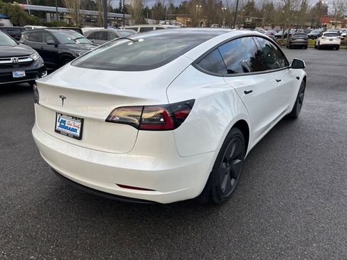 Used 2023 Tesla Model 3 Standard Range image 5