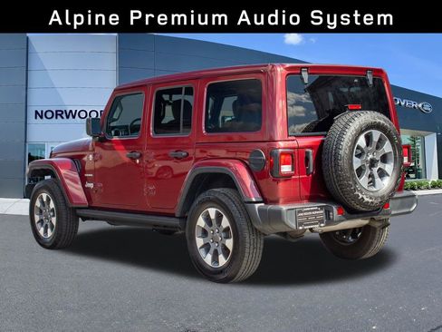 Used 2021 Jeep Wrangler Unlimited Sahara image 6