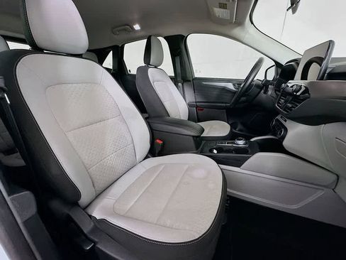 Certified 2024 Ford Escape Active image 15