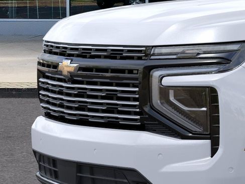 New 2026 Chevrolet Suburban High Country AWD/4WD image 37