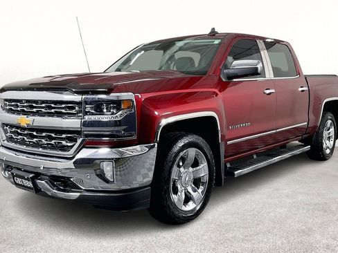 Used 2017 Chevrolet Silverado 1500 LTZ w/ LTZ Plus Package image 14