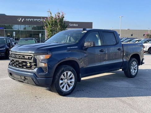 Used 2022 Chevrolet Silverado 1500 Custom AWD/4WD image 23