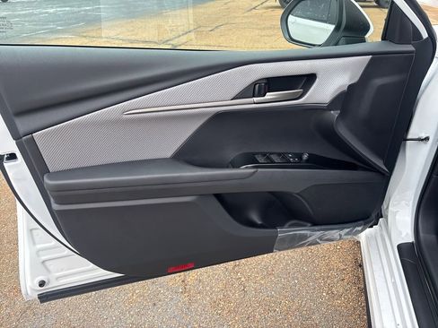 New 2026 Toyota Camry SE FWD image 7