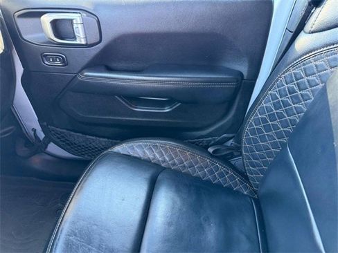 Certified 2022 Jeep Wrangler Unlimited Sahara image 26