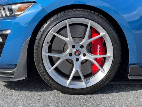 Used 2020 Ford Mustang Shelby GT500 w/ Technology Package RWD image 10