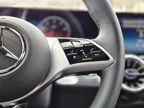 New 2026 Mercedes-Benz GLB 250 4MATIC image 26