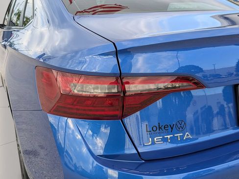 Certified 2024 Volkswagen Jetta SE FWD image 8