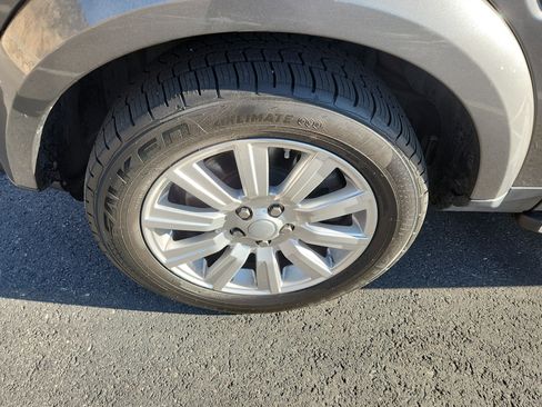 Used 2015 Land Rover LR4 image 20