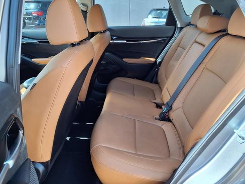 Used 2024 Kia Seltos SX AWD/4WD image 11