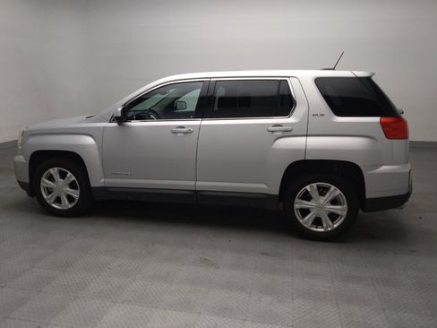 Used 2017 GMC Terrain SLE FWD image 3
