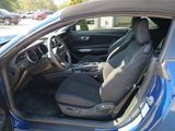 Used 2022 Ford Mustang Convertible image 4