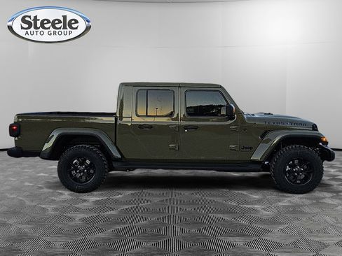 New 2026 Jeep Gladiator Sport image 6