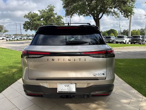 Used 2026 INFINITI QX60 Autograph w/ Dark Cargo Package AWD/4WD image 6