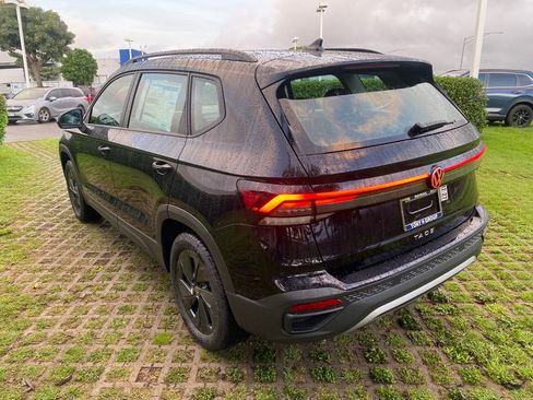 New 2026 Volkswagen Taos S image 5