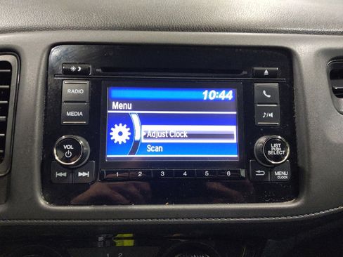 Used 2022 Honda HR-V LX image 25