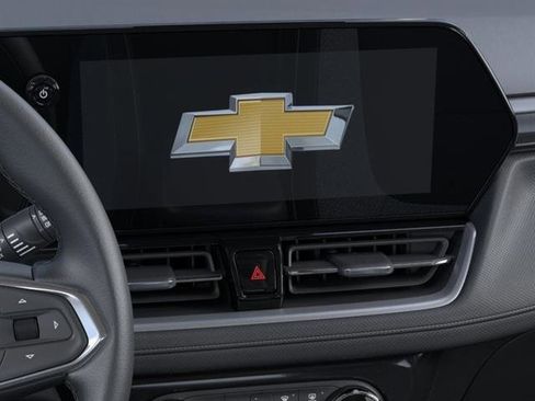 Used 2024 Chevrolet TrailBlazer LT w/ LT Cold Weather Package image 20