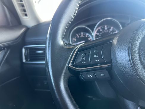 Used 2021 MAZDA CX-5 Touring w/ Touring Preferred SV Package image 19