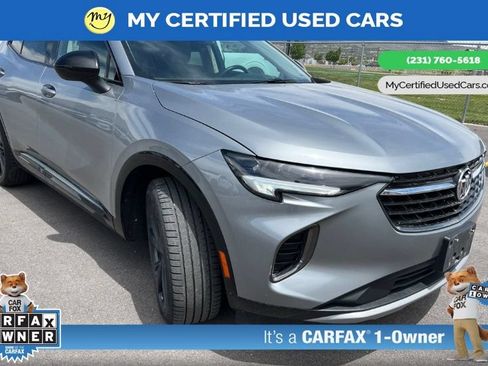 Used 2023 Buick Envision Essence w/ Sport Touring Package AWD/4WD image 3