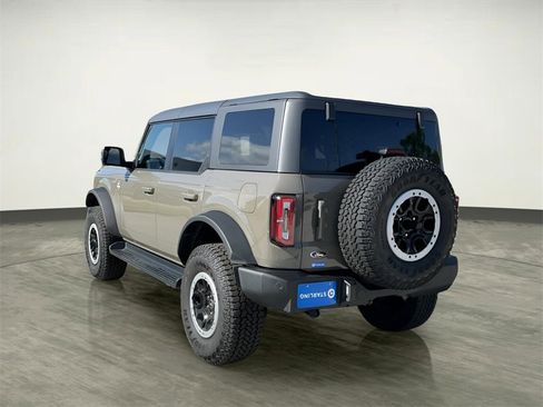 Certified 2025 Ford Bronco Outer Banks w/ Sasquatch Package image 6