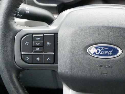 Certified 2022 Ford F150 XLT w/ Equipment Group 302A High image 18